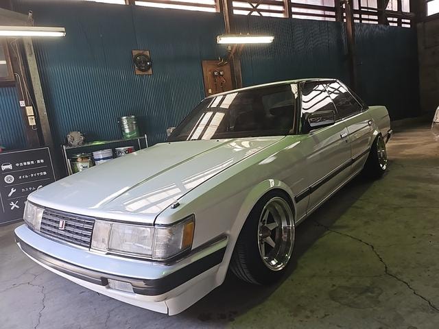 Toyota MARK II 1986 — фото автомобиля 1