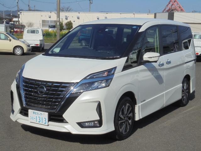 Nissan SERENA 2022 — фото автомобиля 1