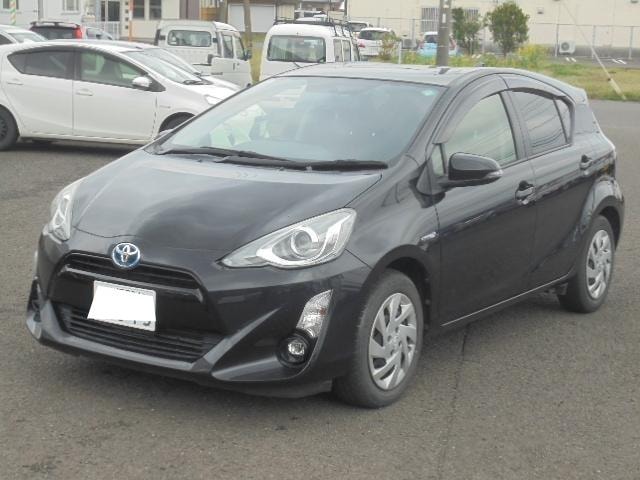 Toyota AQUA 2015 — фото автомобиля 1