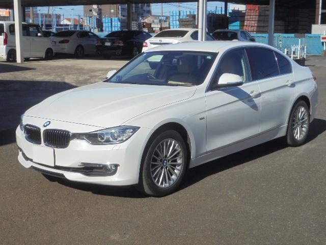 Bmw 3 SERIES 2013 — фото автомобиля 1