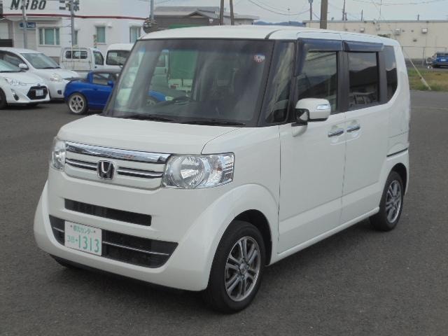 Honda N-BOX 2016 — фото автомобиля 1
