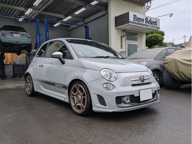 Abarth 595 2013 — фото автомобиля 1