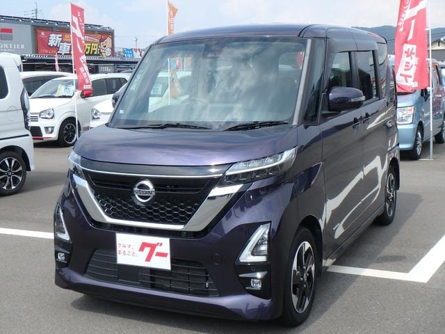 Nissan ROOX 2021 — фото автомобиля 1