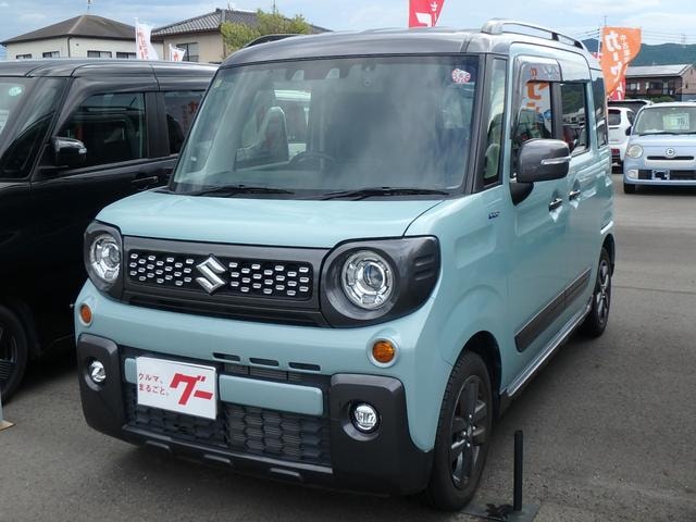 Suzuki SPACIA GEAR 2023 — фото автомобиля 1