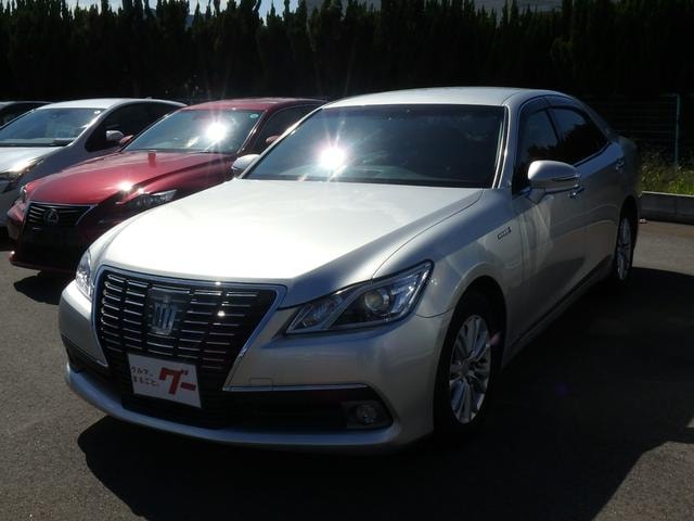 Toyota CROWN HYBRID 2013 — фото автомобиля