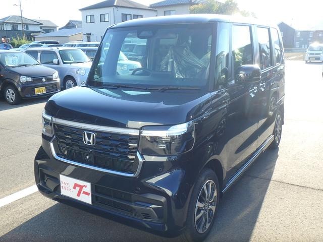 Honda N-BOX CUSTOM 2026 — фото автомобиля