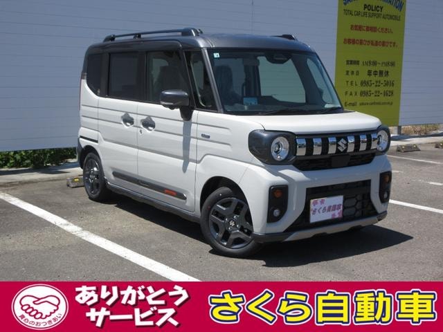 Suzuki SPACIA GEAR 2026 — фото автомобиля