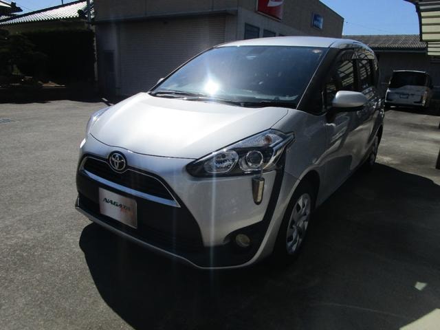 Toyota SIENTA 2016 — фото автомобиля 1