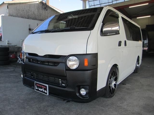 Toyota HIACE VAN 2015 — фото автомобиля
