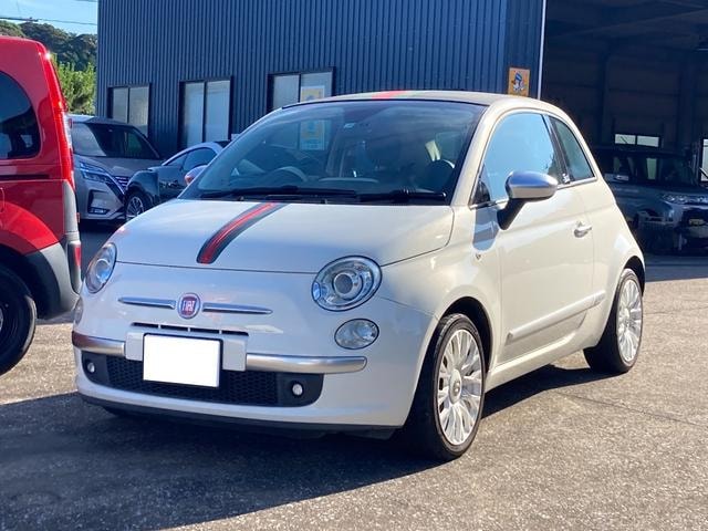 Fiat 500C 2011 — фото автомобиля 1