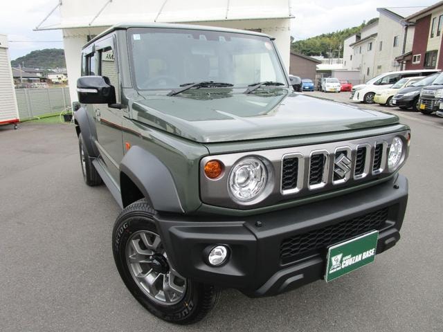 Suzuki JIMNY NOMADE 2025 — фото автомобиля 1