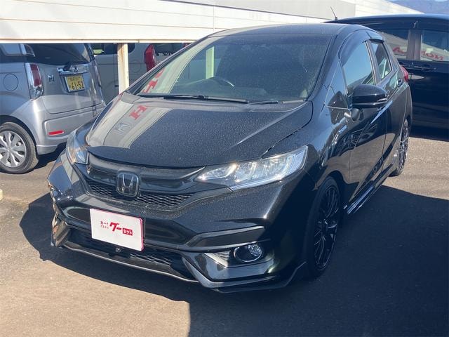 Honda FIT HYBRID 2019 — фото автомобиля 1