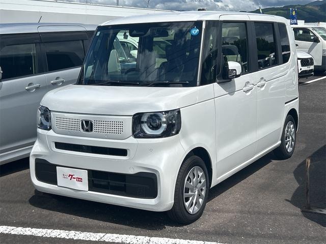 Honda N-BOX 2025 — фото автомобиля 1