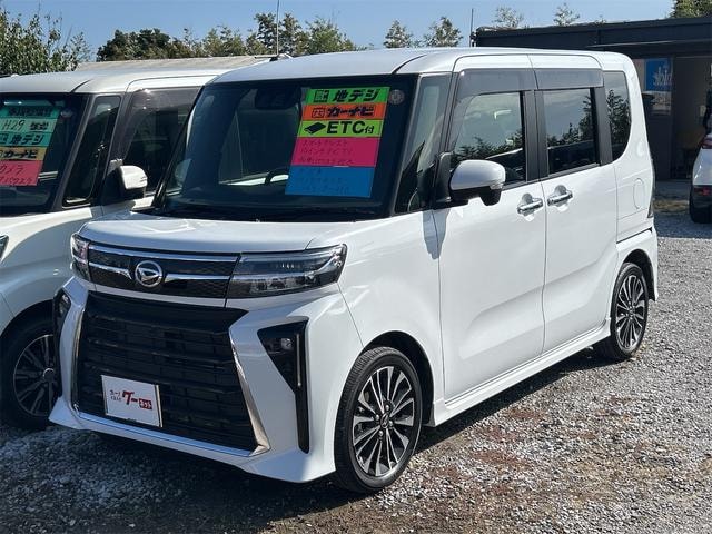 Daihatsu TANTO 2022 — фото автомобиля