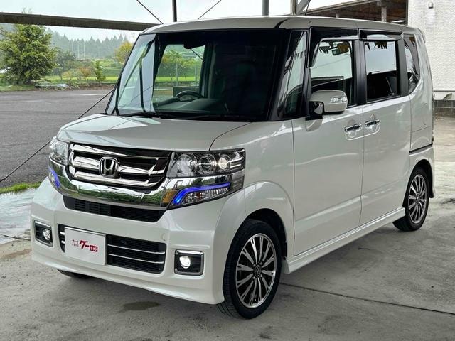 Honda N-BOX CUSTOM 2016 — фото автомобиля 1