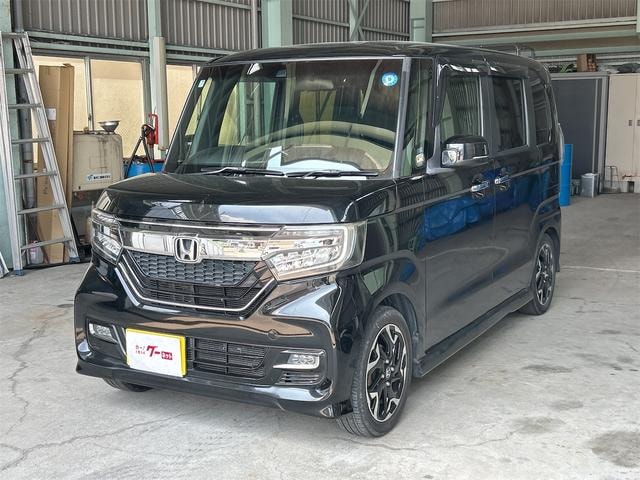 Honda N-BOX CUSTOM 2018 — фото автомобиля 1