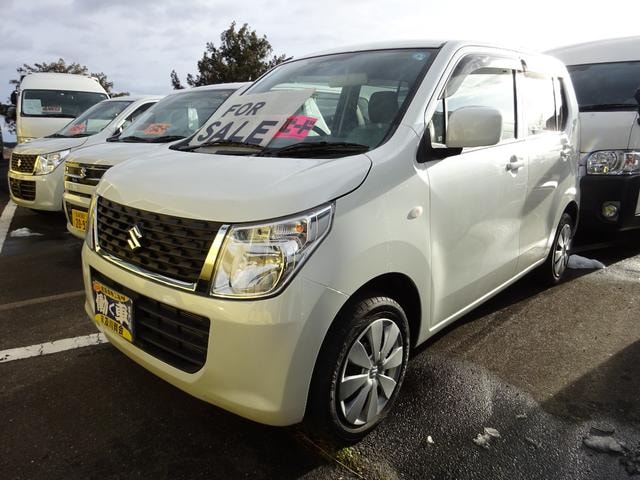 Suzuki WAGON R 2015 — фото автомобиля 1