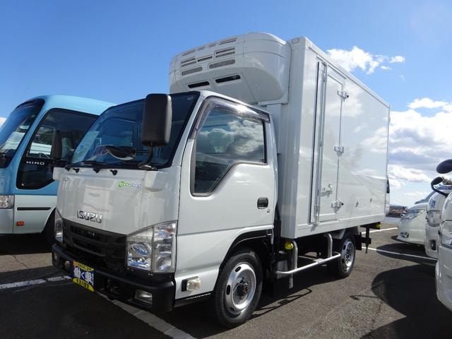 Isuzu ELF TRUCK 2018 — фото автомобиля 1