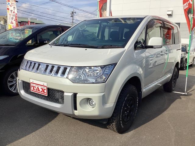 Mitsubishi DELICA D:5 2016 — фото автомобиля 1
