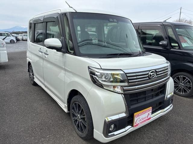 Daihatsu TANTO 2018 — фото автомобиля 1