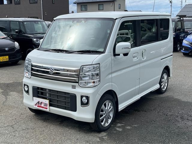 Suzuki EVERY WAGON 2023 — фото автомобиля 1