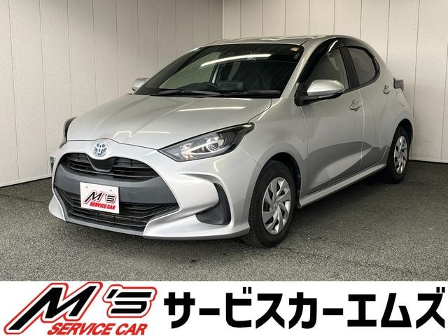 Toyota YARIS 2020 — фото автомобиля 1