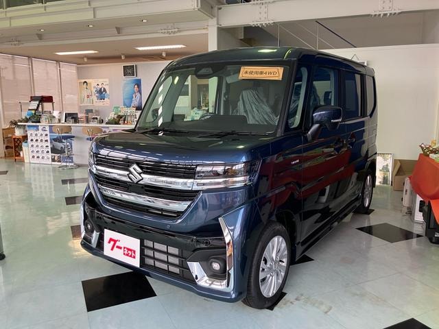 Suzuki SPACIA CUSTOM 2025 — фото автомобиля 1
