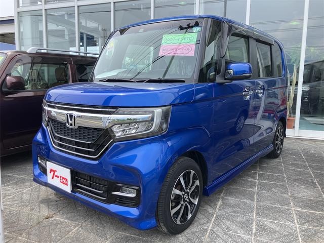 Honda N-BOX CUSTOM 2017 — фото автомобиля