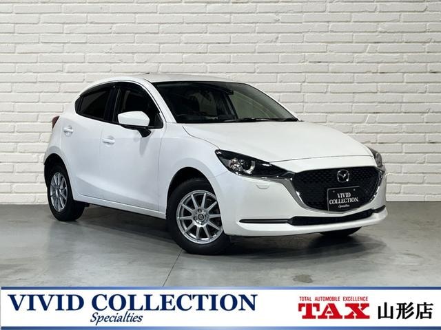 Mazda 2 2021 — фото автомобиля 1