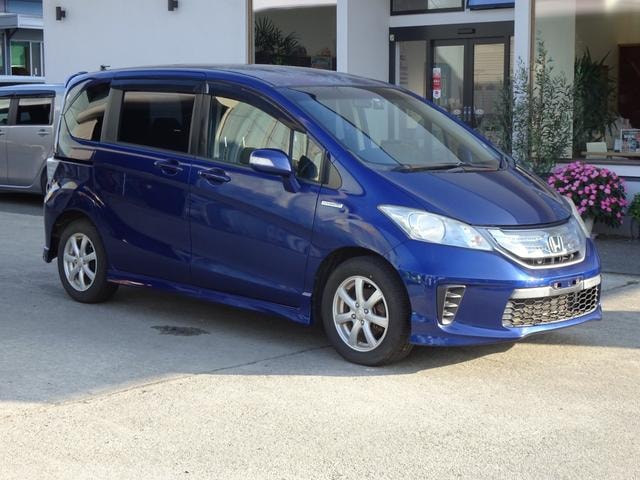 Honda FREED HYBRID 2013 — фото автомобиля