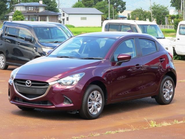 Mazda DEMIO 2019 — фото автомобиля 1