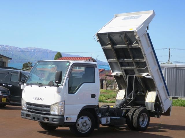 Isuzu ELF TRUCK 2011 — фото автомобиля