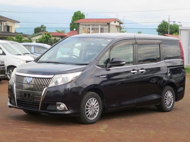 Toyota ESQUIRE 2015 — фото автомобиля