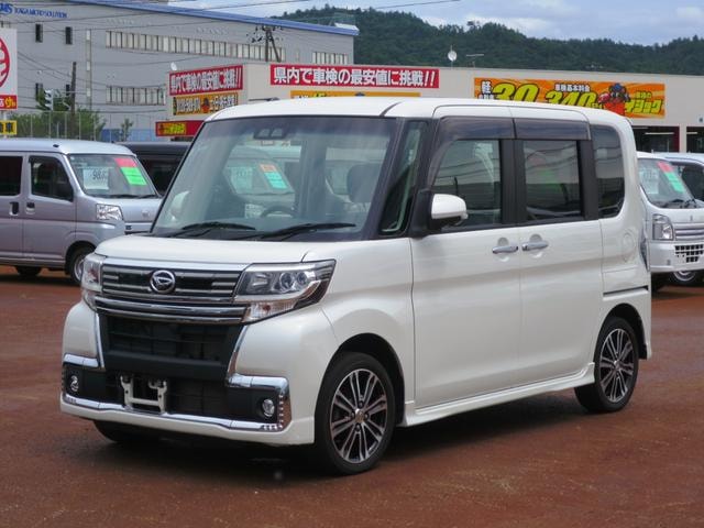 Daihatsu TANTO 2018 — фото автомобиля 1