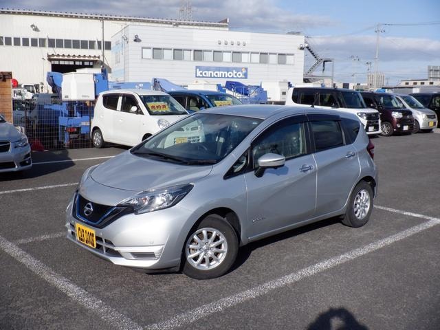 Nissan NOTE 2017 — фото автомобиля 1