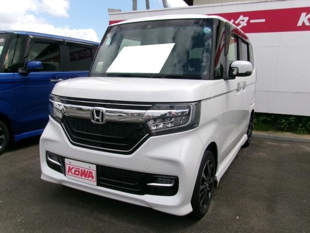 Honda N-BOX CUSTOM 2019 — фото автомобиля 1