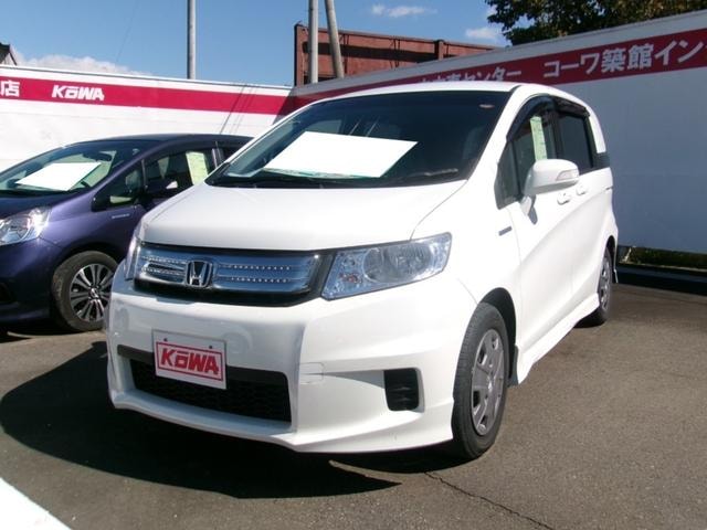 Honda FREED SPIKE HYBRID 2013 — фото автомобиля