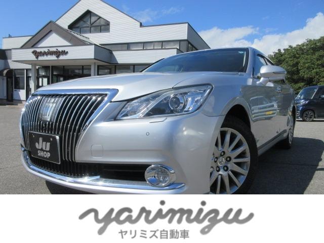 Toyota CROWN 2013 — фото автомобиля 1