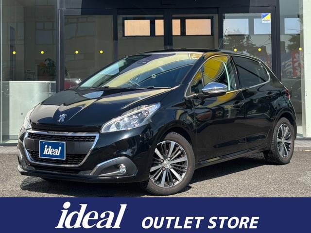 Peugeot 208 2019 — фото автомобиля