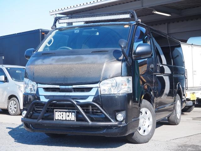 Toyota HIACE VAN 2018 — фото автомобиля 1
