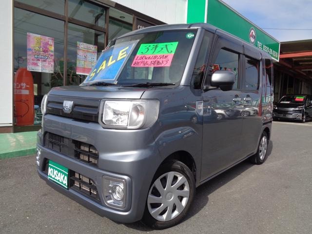 Daihatsu WAKE 2021 — фото автомобиля 1