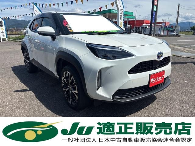 Toyota YARIS CROSS 2021 — фото автомобиля