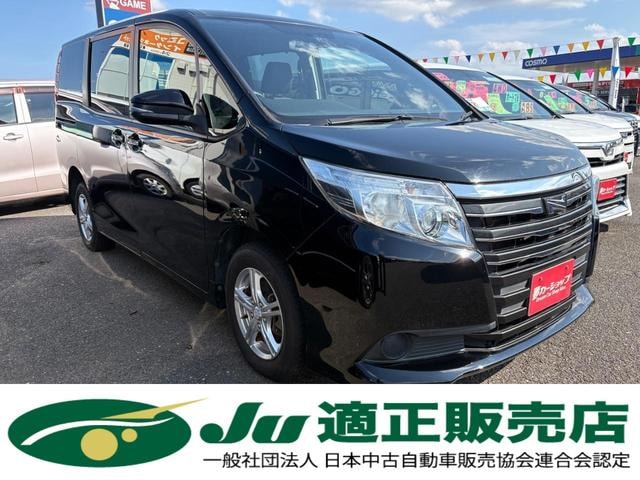 Toyota NOAH 2014 — фото автомобиля 1