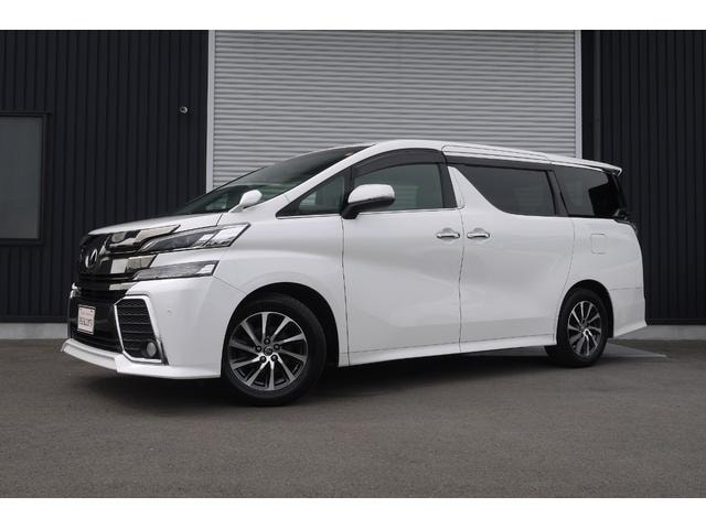 Toyota VELLFIRE 2016 — фото автомобиля 1
