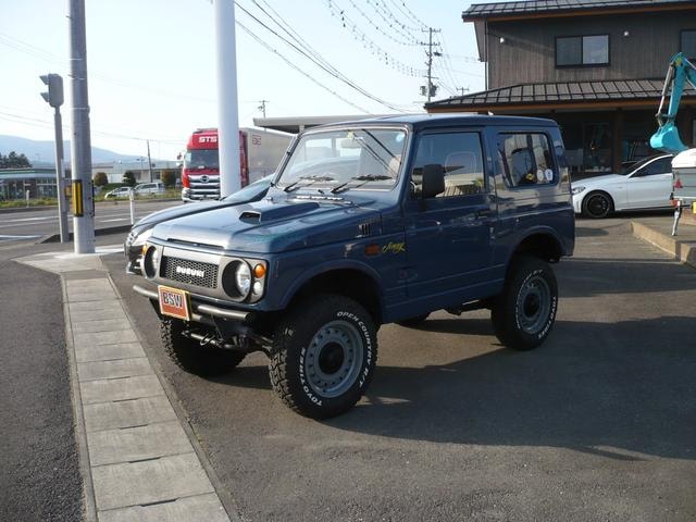 Suzuki JIMNY 1996 — фото автомобиля 1