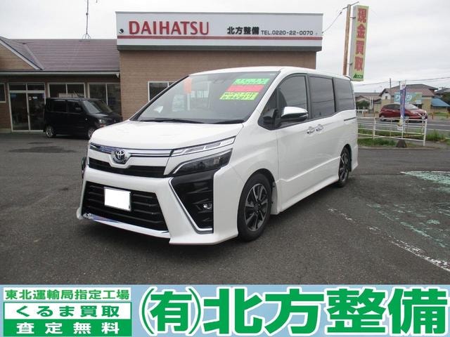 Toyota VOXY 2021 — фото автомобиля 1