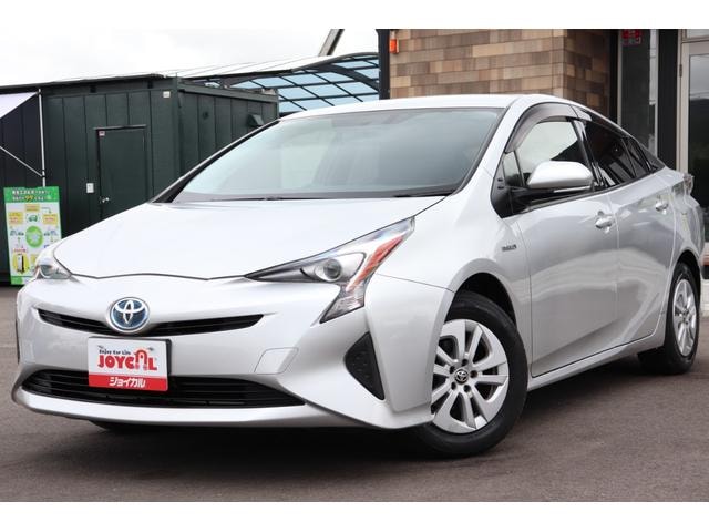 Toyota PRIUS 2016 — фото автомобиля 1