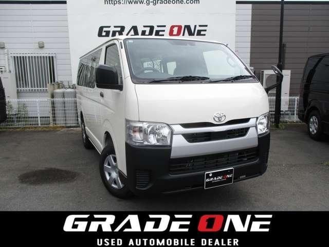 Toyota HIACE VAN 2026 — фото автомобиля