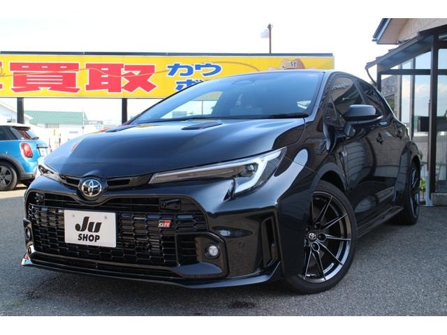 Toyota GR COROLLA 2024 — фото автомобиля