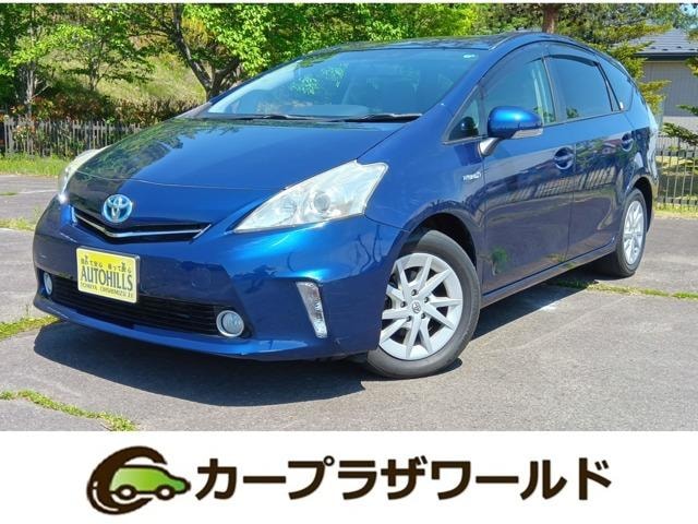 Toyota PRIUS ALPHA 2013 — фото автомобиля 1